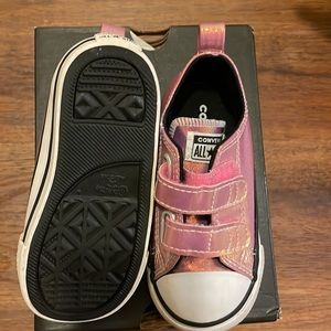 Girls walker (box says infant) size 7 toddler converse Nordstrom